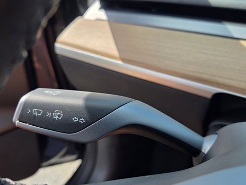 Used 2023 Tesla Model 3 Long Range AWD/4WD image 29