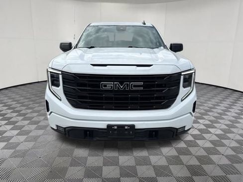 Used 2022 GMC Sierra 1500 Elevation w/ Preferred Package AWD/4WD image 14