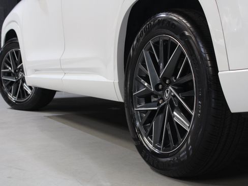 Used 2024 Lexus TX 350 FWD w/ Captains Chair Package image 19