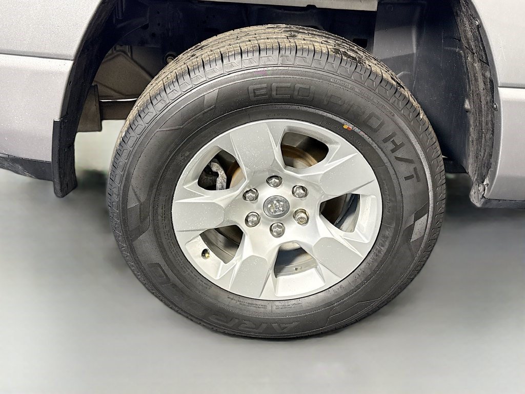 Used 2022 RAM 1500 Lone Star AWD/4WD image 32