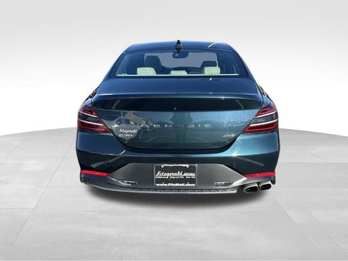 Used 2023 Genesis G70 2.0T image 6