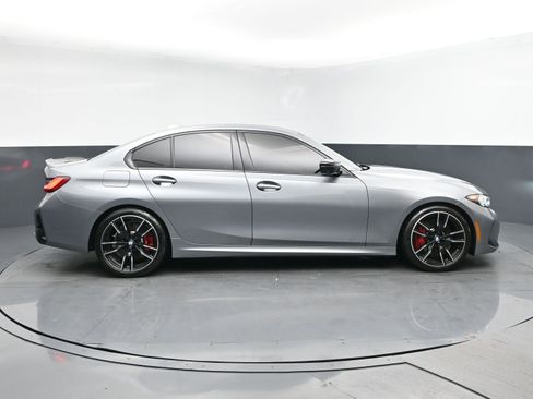 Used 2023 BMW M340i w/ Premium Package image 3