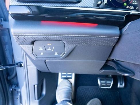 New 2026 Volkswagen Atlas Cross Sport SEL Premium R-Line image 24