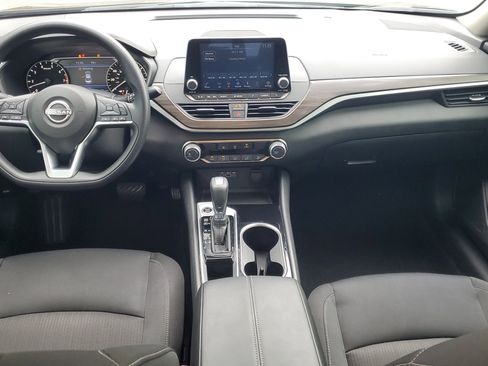 Certified 2024 Nissan Altima 2.5 SV image 15