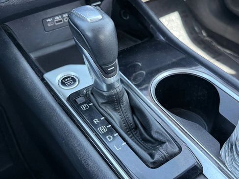 Used 2020 Nissan Altima 2.5 SV AWD/4WD image 28