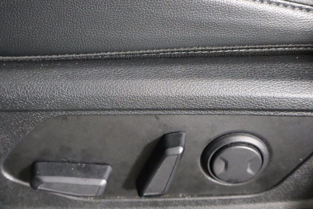 Used 2024 Kia Sportage X-Line w/ X-Line Premium Package AWD/4WD image 23