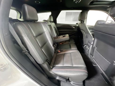 Used 2022 Dodge Durango R/T w/ Blacktop Package AWD/4WD image 29