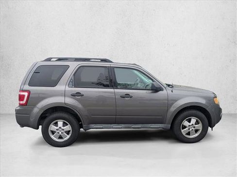 Used 2012 Ford Escape XLT image 3
