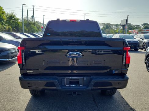 Used 2023 Ford F150 Lightning XLT w/ Equipment Group 312A High AWD/4WD image 5