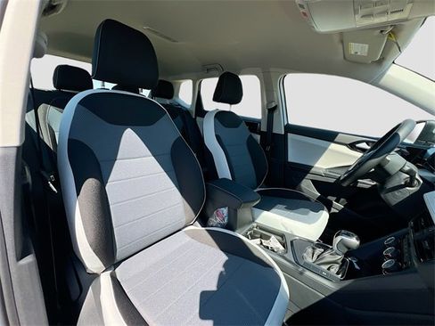 New 2025 Volkswagen Taos S image 25