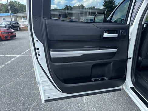 Used 2020 Toyota Tundra SR5 image 27
