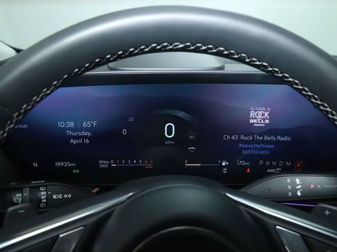 Used 2025 Buick Envision Sport Touring image 23