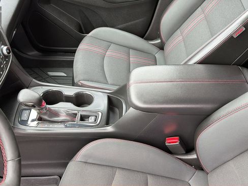 Used 2023 Chevrolet Equinox RS image 20