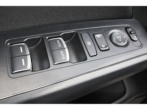 Used 2025 Honda Civic LX image 22