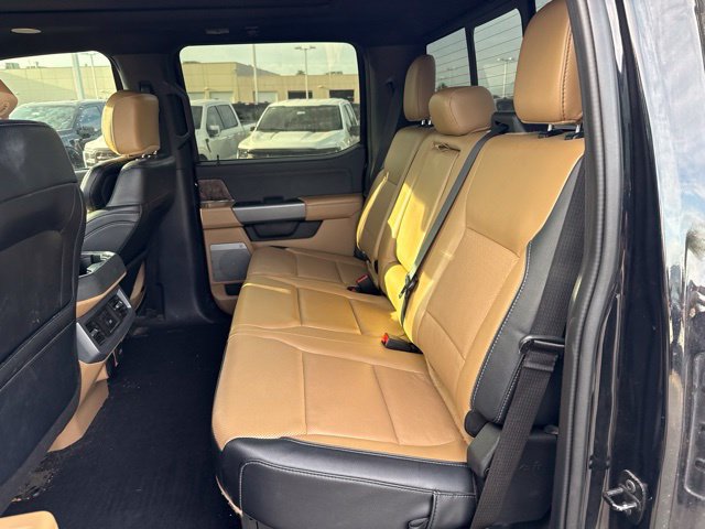 Used 2024 Ford F350 Lariat w/ Lariat Ultimate Package AWD/4WD image 24