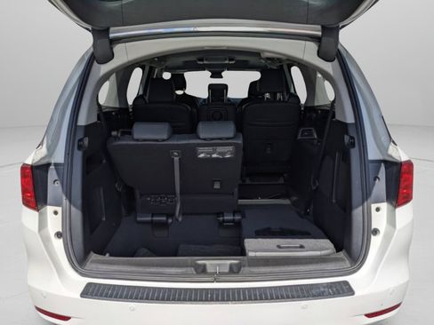 Used 2022 Honda Odyssey Touring image 9