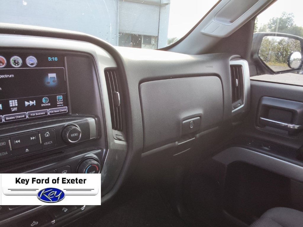 Used 2017 Chevrolet Silverado 1500 LT w/ LT Convenience Package AWD/4WD image 27