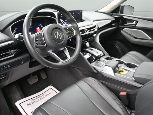 Certified 2024 Acura MDX SH-AWD image 2