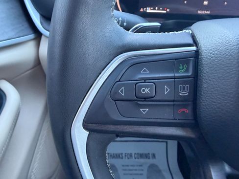 Used 2023 Jeep Grand Cherokee L Limited w/ Trailer Tow Group (B) image 10