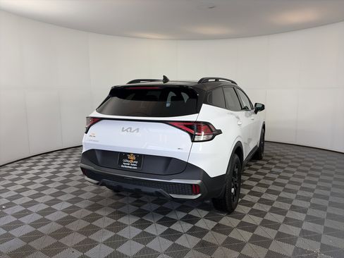 Used 2023 Kia Sportage X-Pro image 10