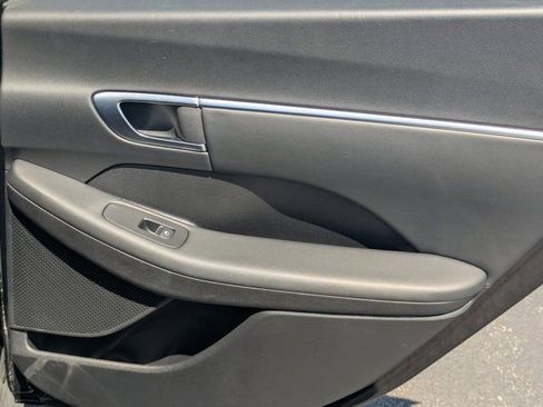 Used 2021 Hyundai Sonata SEL w/ Convenience Package FWD image 15