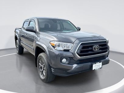 Used 2021 Toyota Tacoma SR5 w/ Blackout Package (TMS)