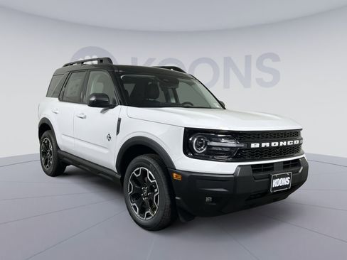 New 2025 Ford Bronco Sport Outer Banks image 10