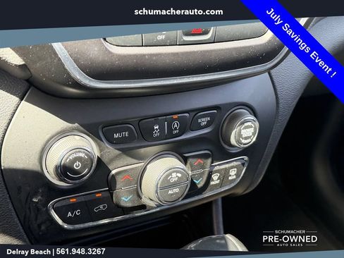 Used 2020 Jeep Cherokee Trailhawk w/ Cold Weather Group AWD/4WD image 27