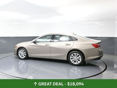 Used 2024 Chevrolet Malibu LT image 11
