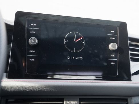 Certified 2025 Volkswagen Jetta GLI Autobahn image 25