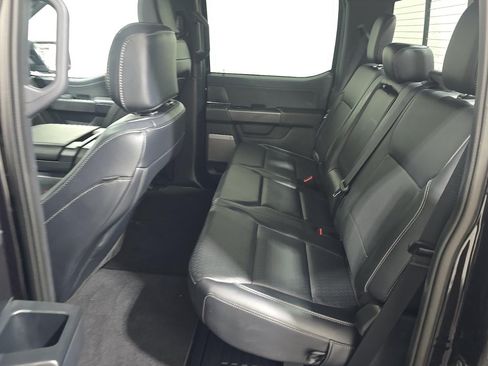 Used 2025 Ford F150 Lariat AWD/4WD image 13