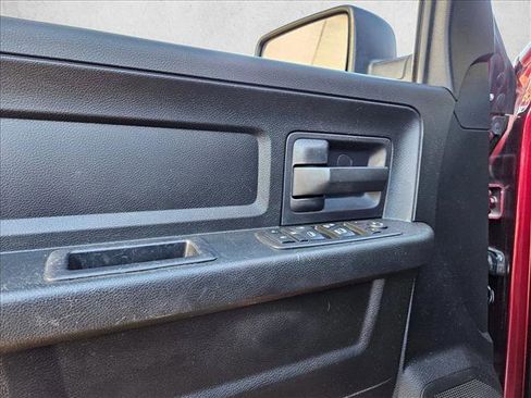 Used 2018 RAM 1500 Express w/ Express Value Package image 10