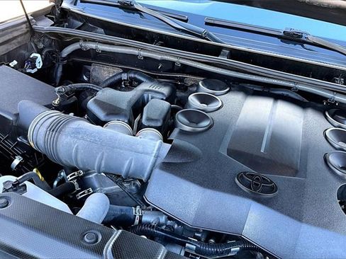 Used 2022 Toyota 4Runner Limited image 34