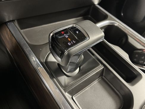 Used 2024 GMC Sierra 1500 SLT w/ SLT Premium Plus Package image 26