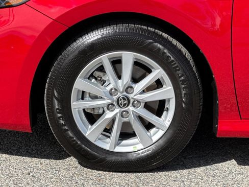 Used 2026 Toyota Camry LE image 24