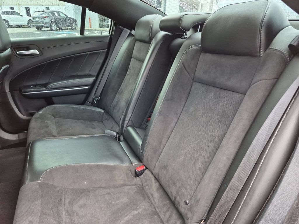 Used 2020 Dodge Charger Scat Pack w/ Plus Group RWD image 28
