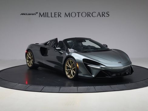 New 2026 McLaren Artura Spider image 10