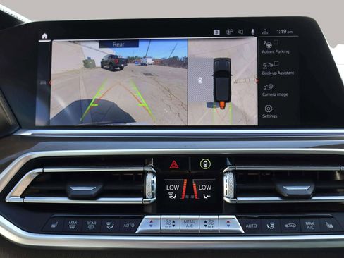 Used 2021 BMW X5 xDrive40i w/ Convenience Package image 44