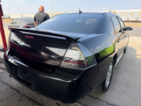 Used 2014 Chevrolet Impala LT w/ LT Sunroof Package image 12
