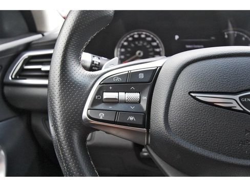 Used 2026 Genesis G70 2.5T RWD image 18