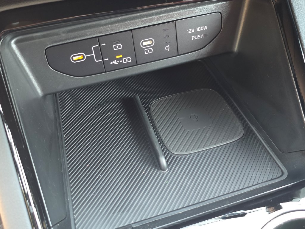 New 2027 Kia K5 GT-Line FWD image 17