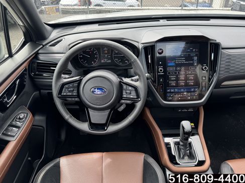 Used 2025 Subaru Forester Touring AWD/4WD image 14