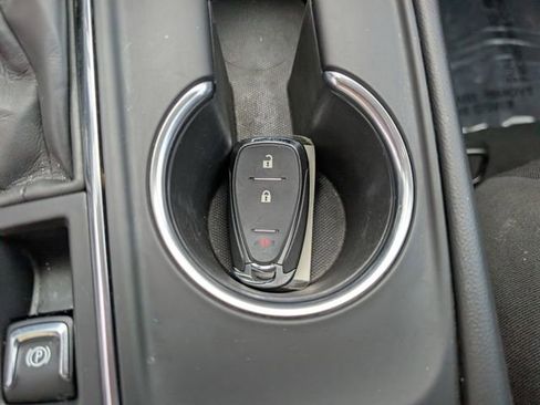 Used 2022 Chevrolet Equinox LT image 20