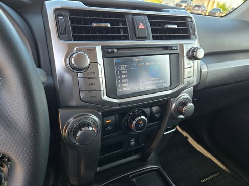 Used 2015 Toyota 4Runner SR5 RWD image 14