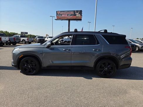 Used 2025 Hyundai Palisade XRT FWD image 4