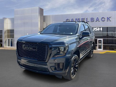 Used 2021 GMC Yukon Denali w/ Denali Ultimate Package AWD/4WD image 13