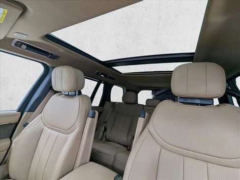 New 2026 Land Rover Range Rover SE image 20