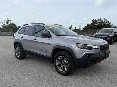 Used 2019 Jeep Cherokee Trailhawk w/ Cold Weather Group