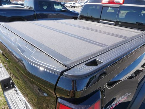 Used 2023 Chevrolet Colorado Trail Boss w/ Technology Package image 6