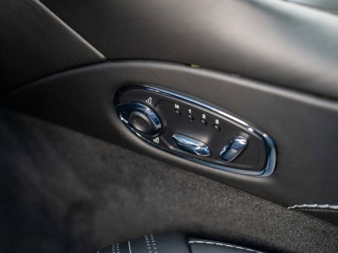 Used 2021 Aston Martin DB11 V8 image 25